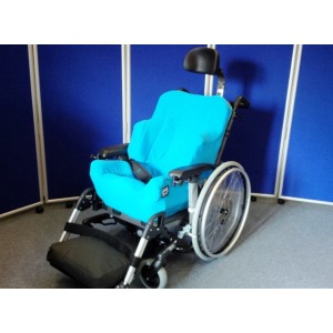 Foam-Karve Seat on IBIS Wheelbase with sky blue covers