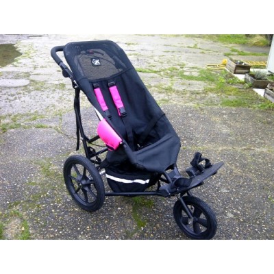 Medium Delta in Black with Pink pads