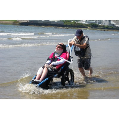 Hippocampe Beach Wheelchair with ventilator 2